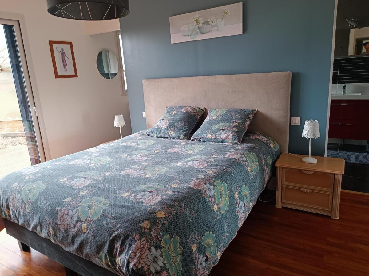 B&B Marianne-Jacky Lemans Montbizot Εξωτερικό φωτογραφία